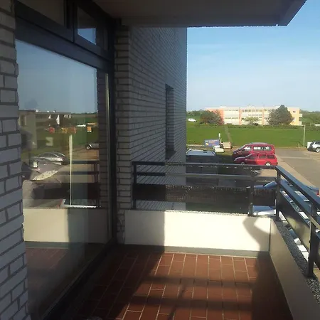 Strandlaeufer-fehmarn *